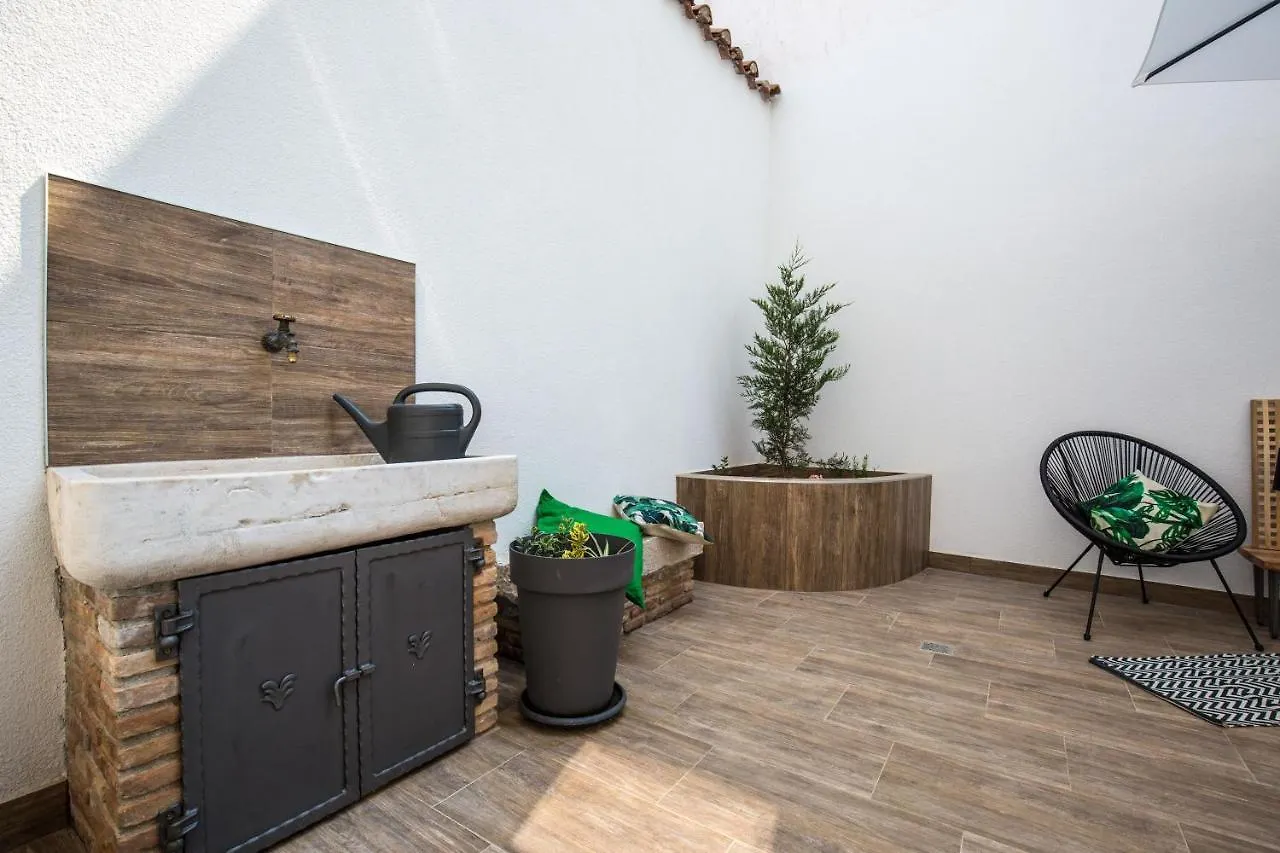 Stay Inn Arena Center Pula