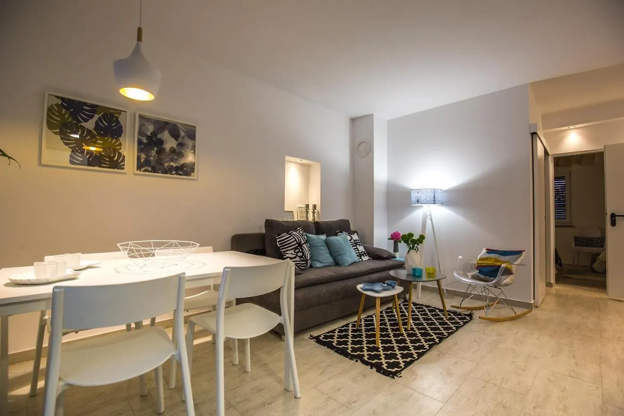Stay Inn Arena Center Pula Apartment