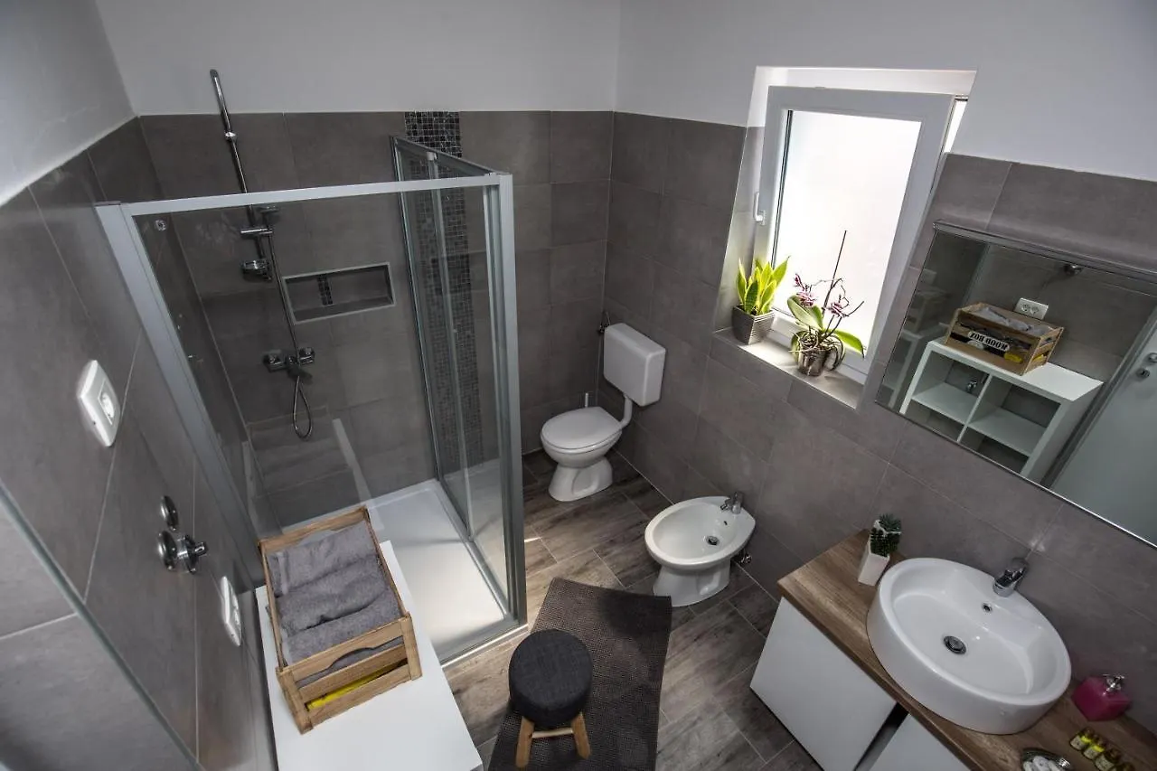 Stay Inn Arena Center PUY Croácia